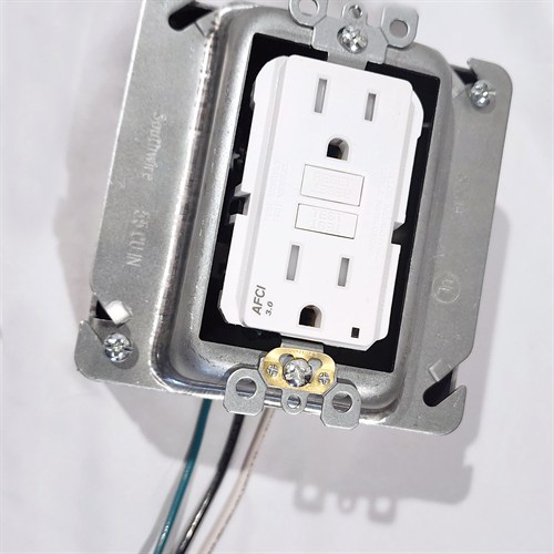 Pigtailed GFI Assembly